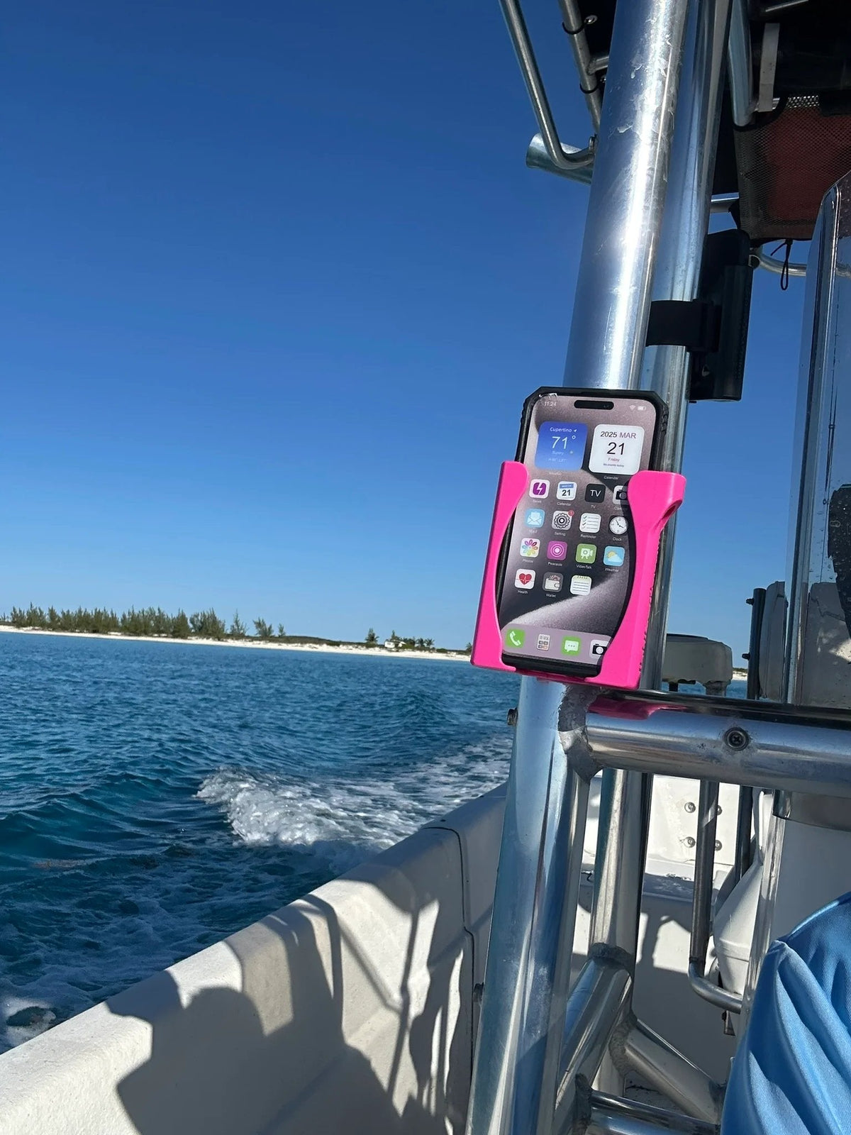 🚤 Boat Phone Holder | Secure & Universal Mount
