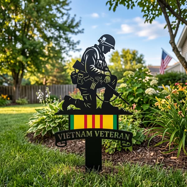 🔥🔥Last Day 50% OFF🔥- Vietnam Veteran Tribute Garden Stake – Honor and Respect