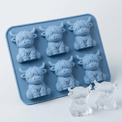 🐮 Mini Highland Cow Ice Cube Mold – Buy 2 Free Shipping